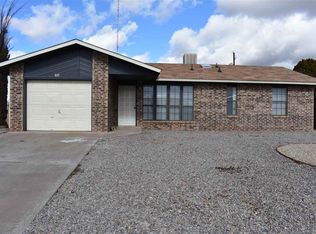 805 Santa Cruz Dr, Alamogordo, NM 88310