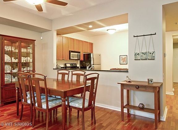 4th image of 515 N Harlem Ave APT 103
