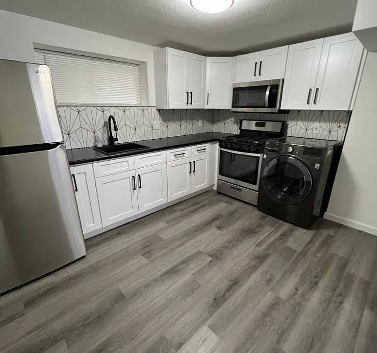 3045 W Center Ave #4