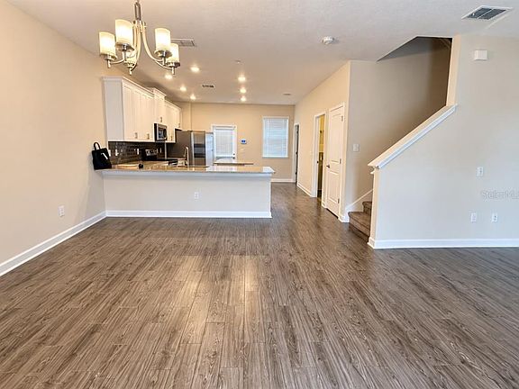 4th image of 11761 Fiction Ave