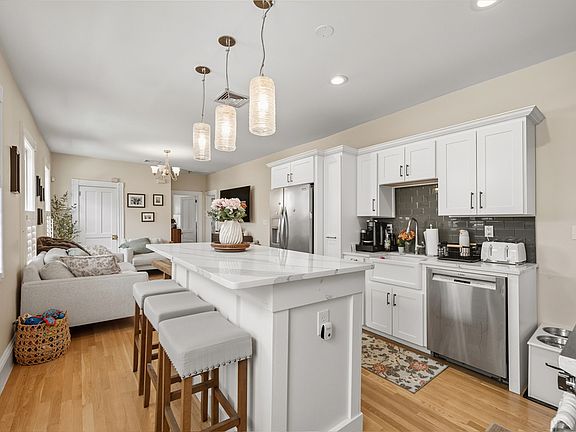 2nd image of 285 Neponset Ave #C
