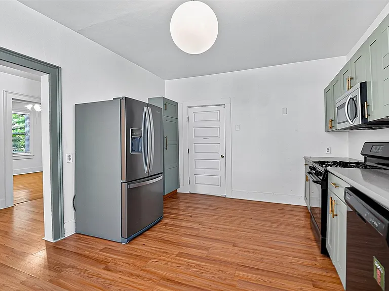 2519 Stevens St — Photo 26