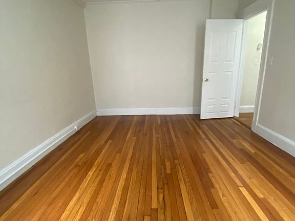 3rd image of 1159 Boylston St #3
