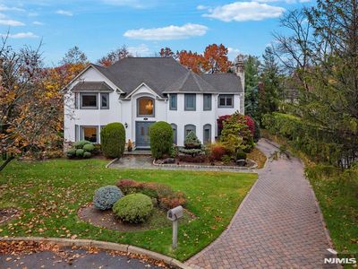 11 Blackledge Ct, Closter, NJ, 07624