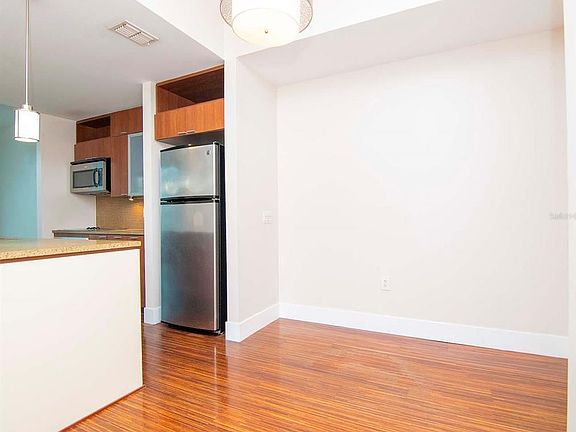 5th image of 111 N 12th St Unit 1405