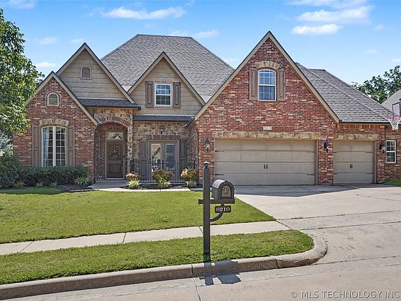 3rd image of 8210 S 14th Pl