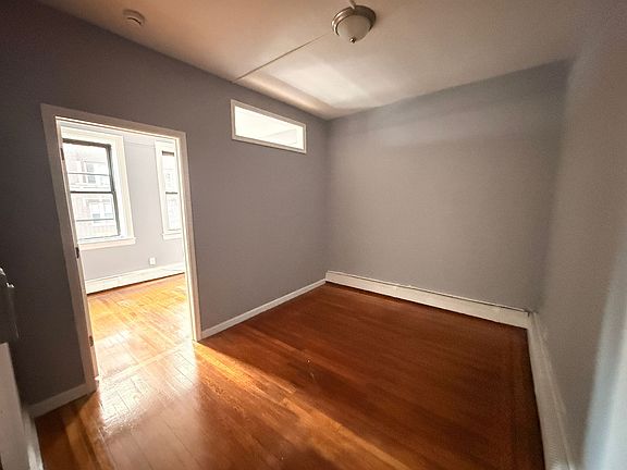 3rd image of 14 Kensington Ave #32E