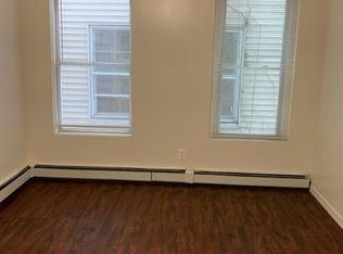 42 Bement Ave, Poughkeepsie, NY 12601
