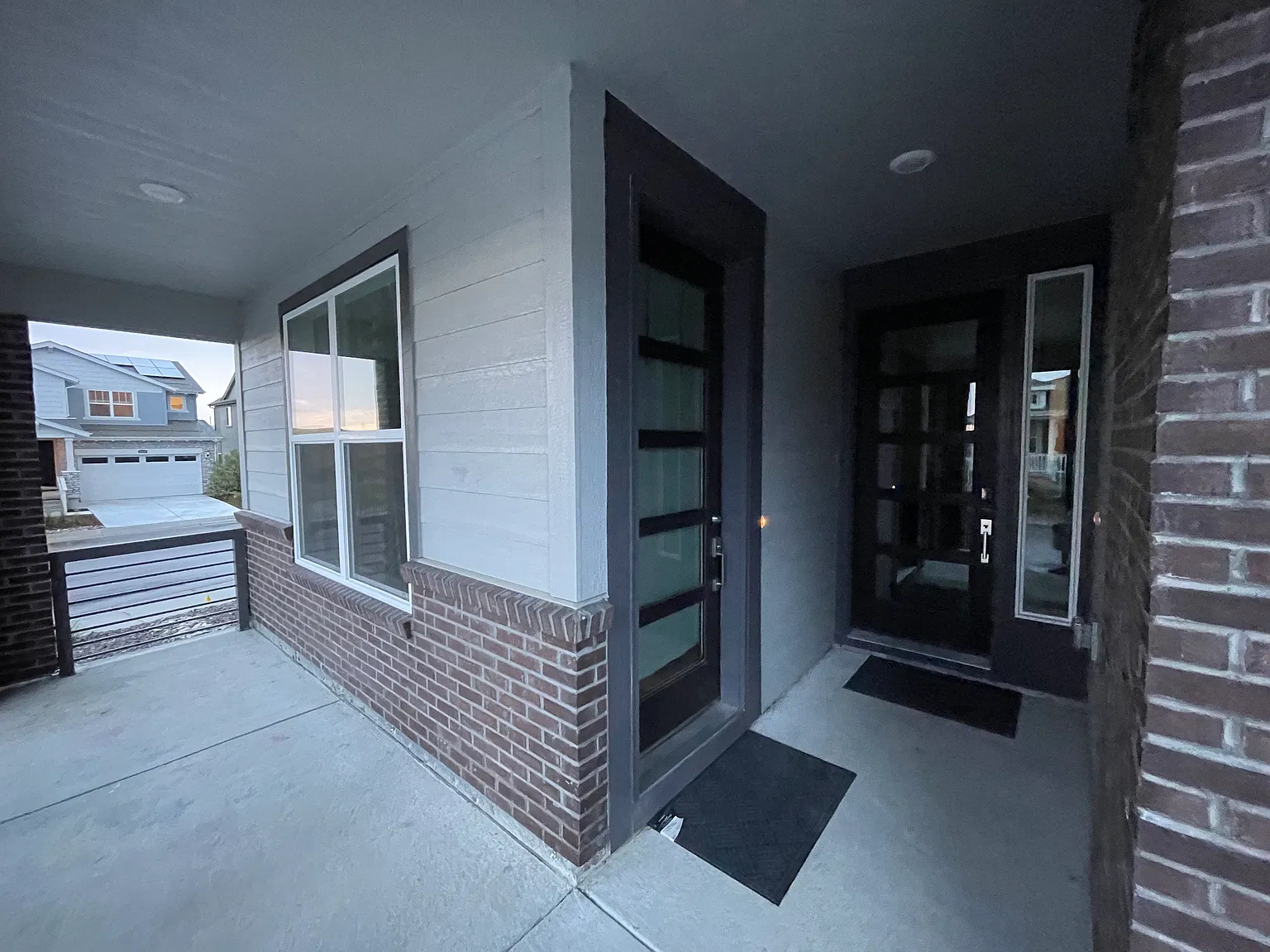 1 bed, 1600 sqft, $999 — Photo 3