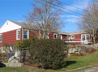 93 Pearl St, Groton, CT 06340