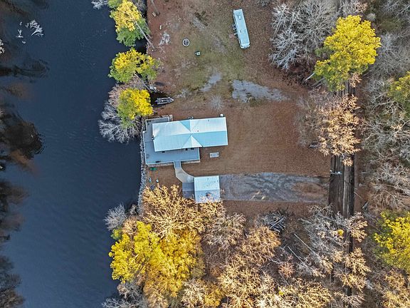 4th image of 7122 Cox Lake Dr.