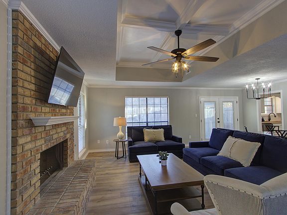 3rd image of 5805 Sidney Dr #A-1