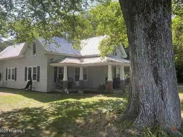 130 Joy'S Creek Road, South Mills, NC 27976