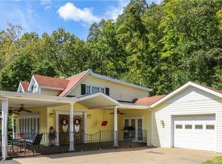 336 Flaugherty Run Rd, Coraopolis, PA 15108