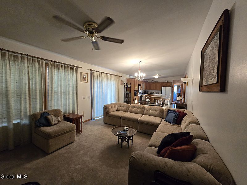 4th image of 228 Bird Pond Road