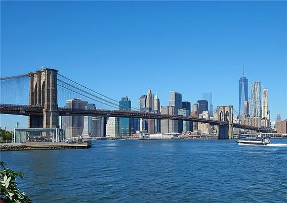 Rented by Triumph Property Group | media 14