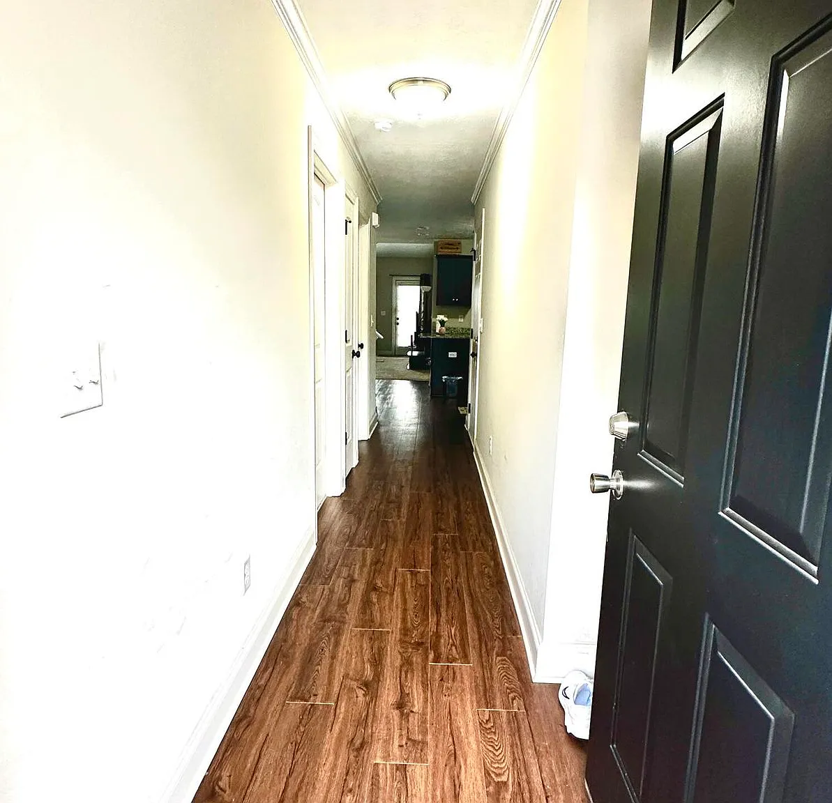 3 bed, 1580 sqft, $1,799 — Photo 3