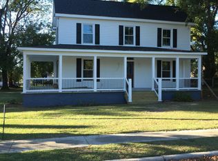 702 Charlotte St, Washington, NC 27889