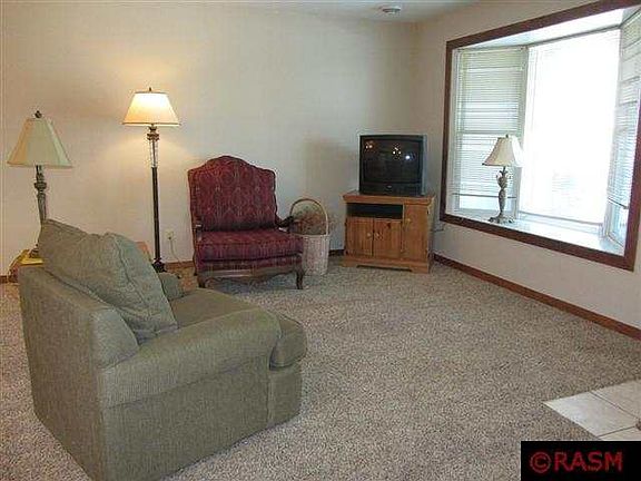4th image of 1826 Haralson Ct