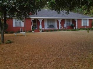 3105 Rosborough Springs Rd, Marshall, TX 75672