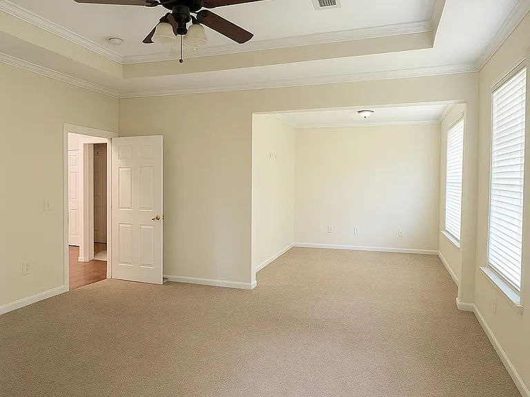 103 Pine Grove Dr — Photo 8