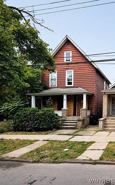 1st image of 636 20th St