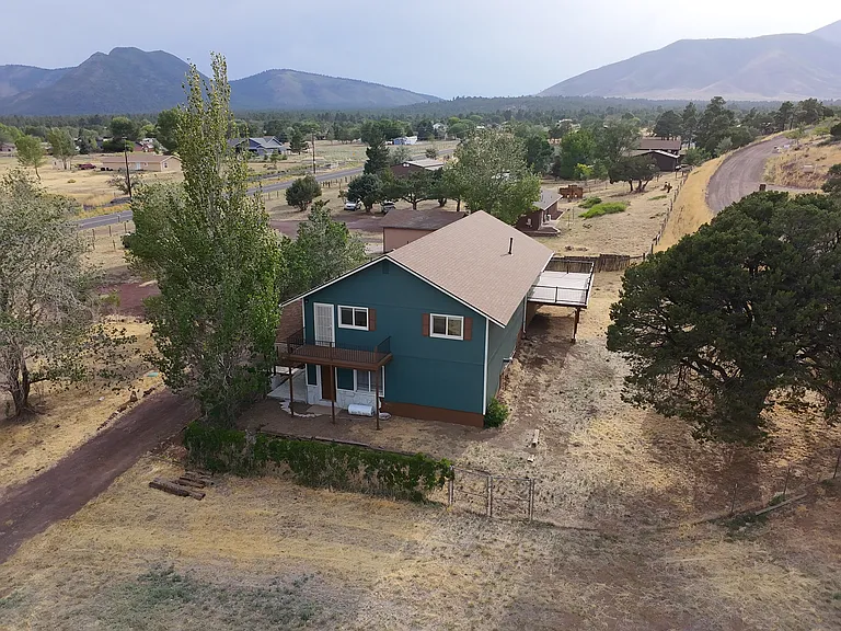 11285 Homestead Ln — Photo 17