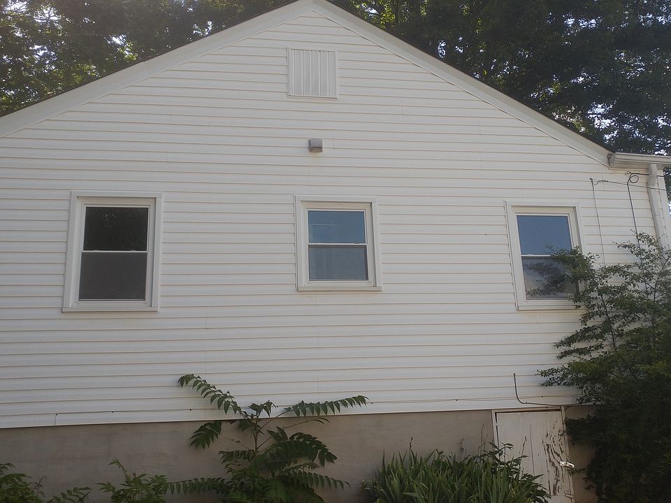 1st image of 706 Pace St