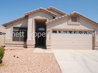 5762 W Seldon Ln, Glendale, AZ 85302
