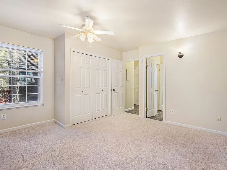1339 Village Park Ct — Photo 8