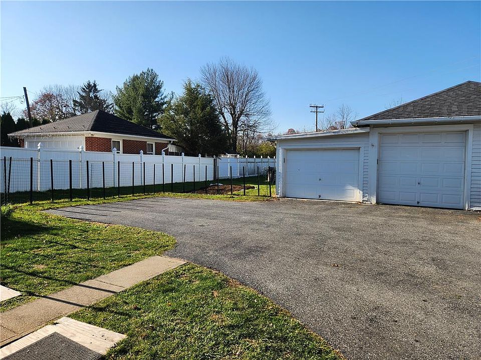 710 Main St, Stockertown, PA 18083 Zillow