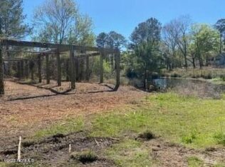 7246 Nursery Rd SW, Ocean Isle Beach, NC 28469