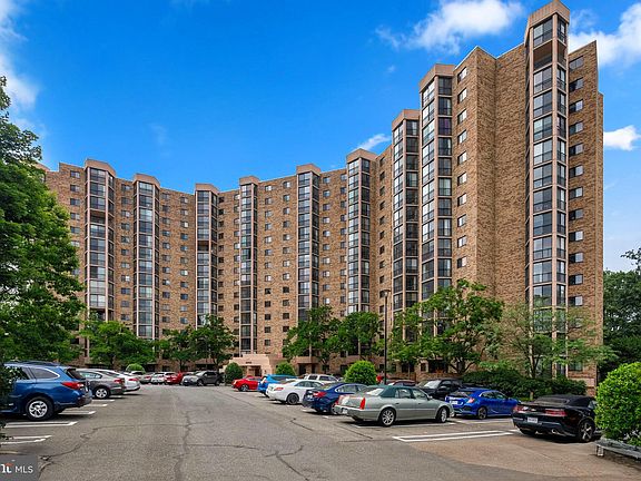 2nd image of 5902 Mount Eagle Dr APT 1609