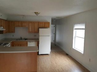 48 North St APT 6, Ware, MA 01082