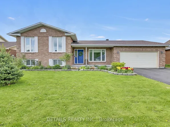 67 Lapointe Blvd, Russell, ON K0A 1W0