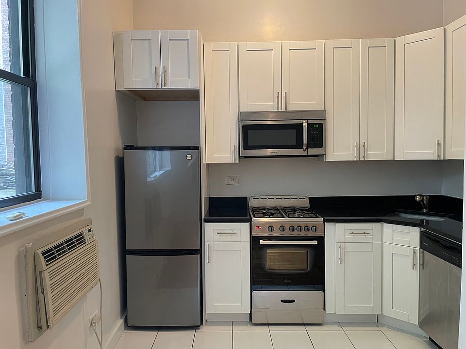 1st image of 27 E 13th St APT 1M