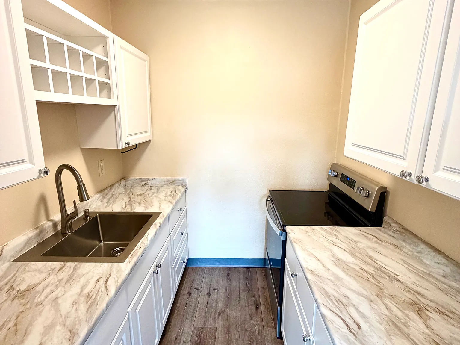 2 bed, $1,125 — Photo 4