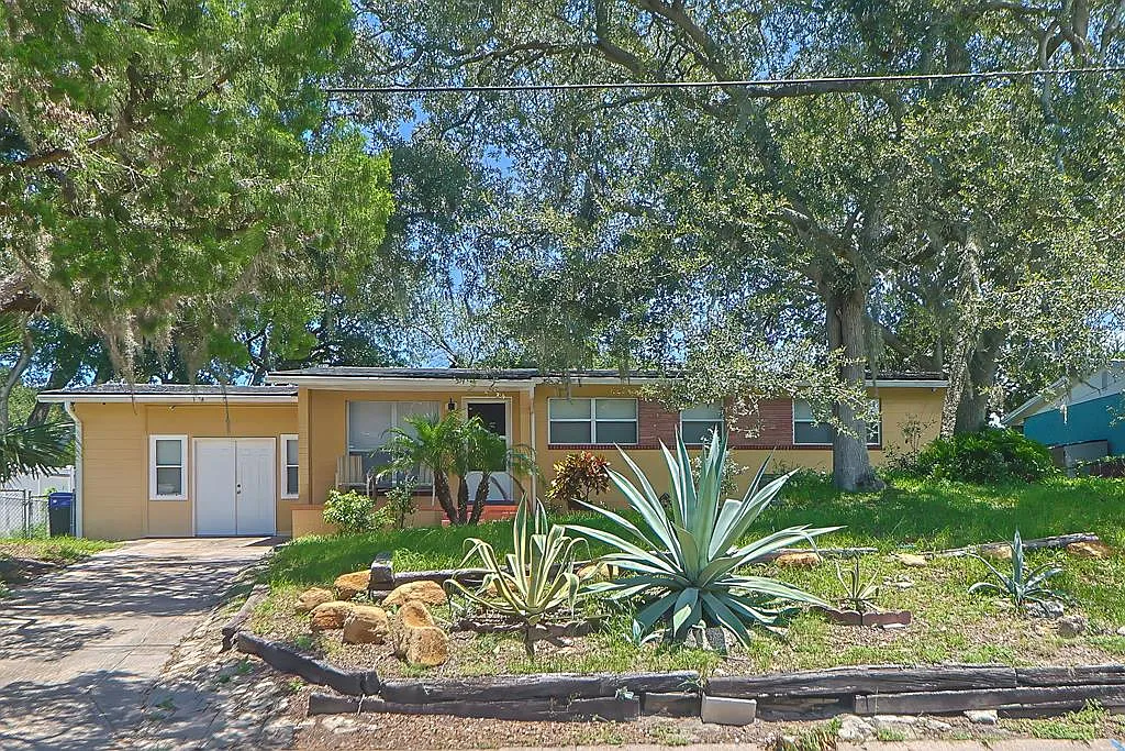 3 bed, 1522 sqft, $2,100 — Photo 4