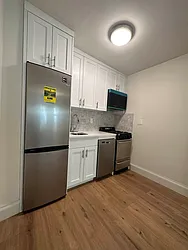 Rented by Peter R. Hungerford, LREB