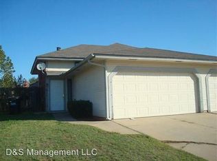 1017 NE 23rd St, Moore, OK 73160