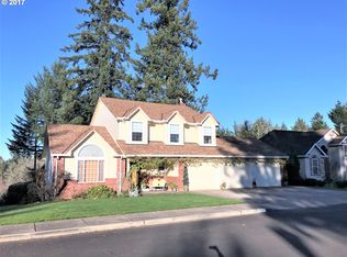 1939 NE Springer Ct, McMinnville, OR 97128