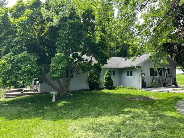 9471 Macon Hwy, Tecumseh, MI 49286