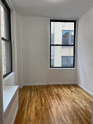 4th image of 11 Maiden Ln APT 12E