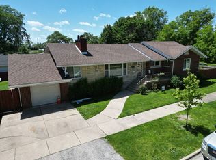 11001 Moody Ave, Chicago Ridge, IL 60415