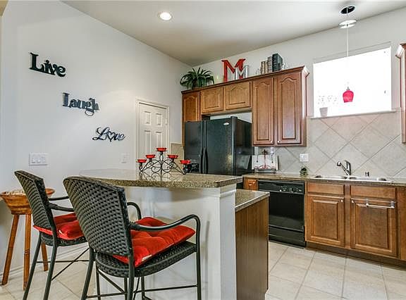 3rd image of 4121 McKinney Ave APT 20
