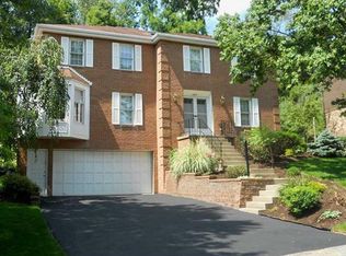 499 Clair Dr, Pittsburgh, PA 15241