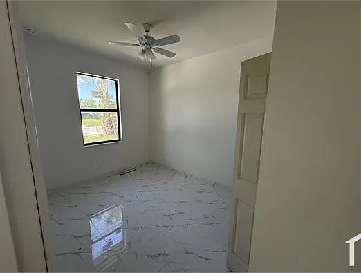 4 bed, 1858 sqft, $2,600 — Photo 3