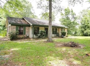 12 Village Loop, Petal, MS 39465