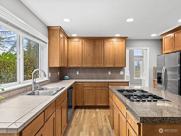 2nd image of 10322 208th Avenue SE