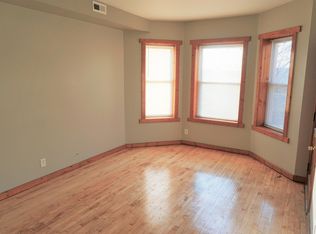 1537 S 58th Ave #2F, Cicero, IL 60804